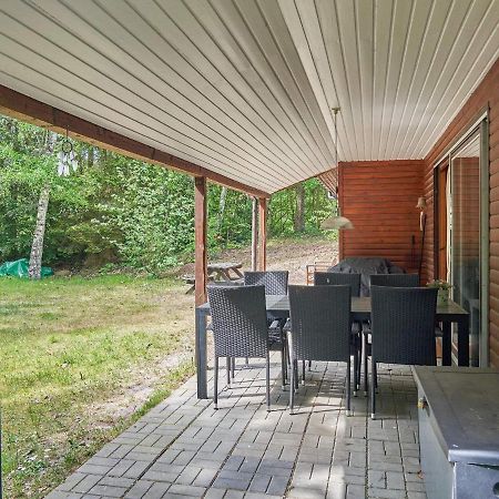 Three-Bedroom Holiday Home In Ronne 4 Eksteriør billede